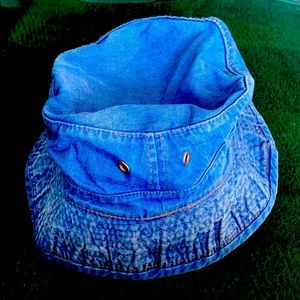 Vintage Gap Women’s Denim Bucket Hat
